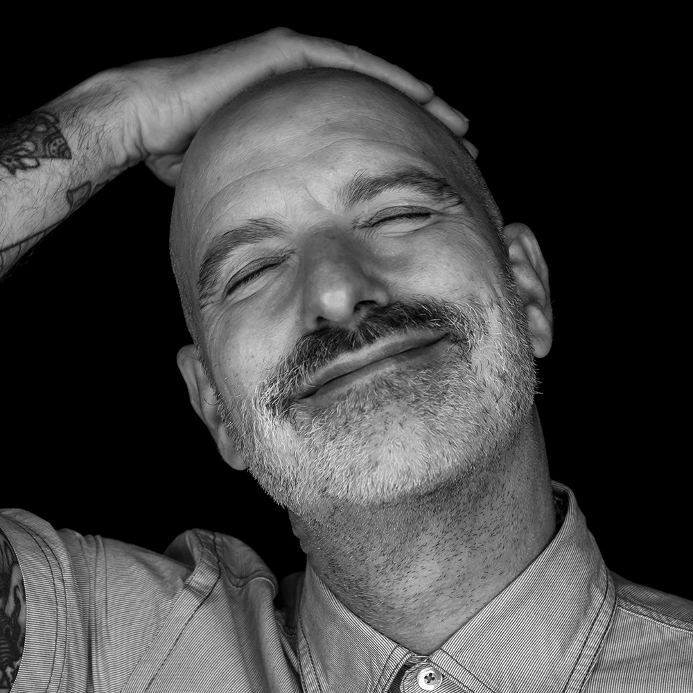 Portrait of Buzz Boutique DJ